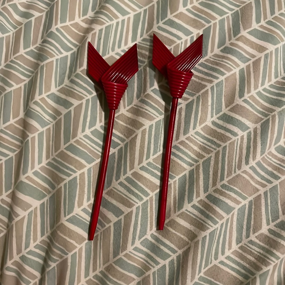 Red hat pins